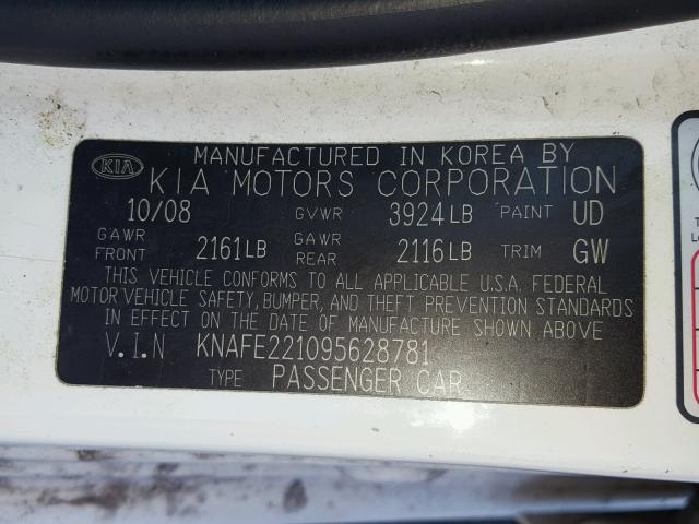 KNAFE221095628781 - 2009 KIA SPECTRA EX WHITE photo 10