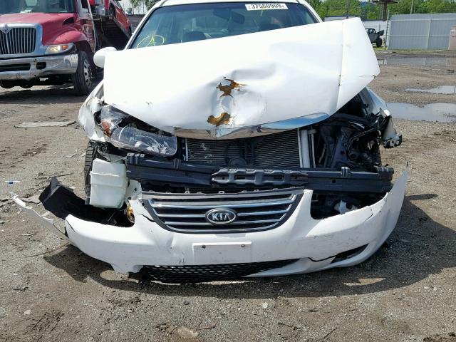 KNAFE221095628781 - 2009 KIA SPECTRA EX WHITE photo 9