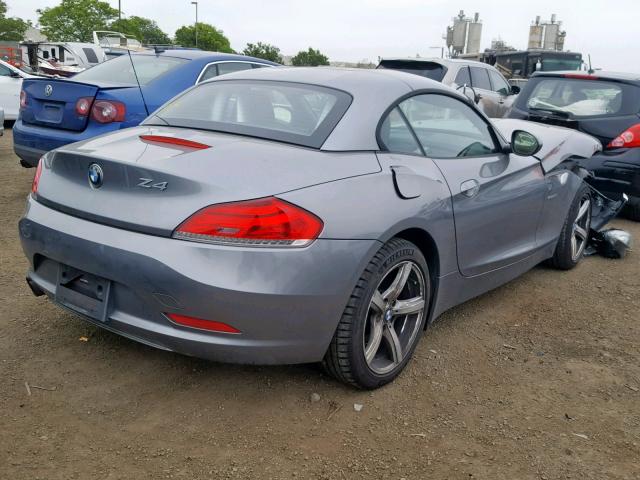 WBALM53549E376669 - 2009 BMW Z4 SDRIVE3 GRAY photo 4