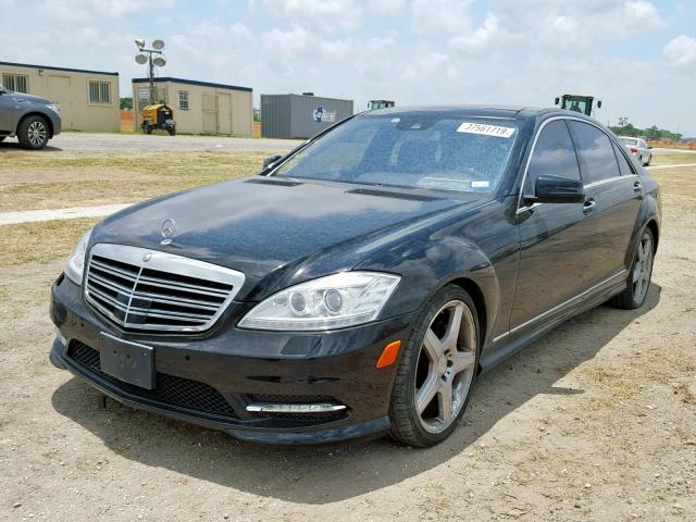 WDDNG7DB5DA517631 - 2013 MERCEDES-BENZ S 550 BLACK photo 2