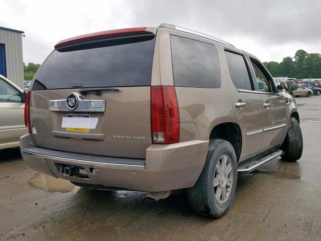 1GYFK63817R398781 - 2007 CADILLAC ESCALADE L GOLD photo 4