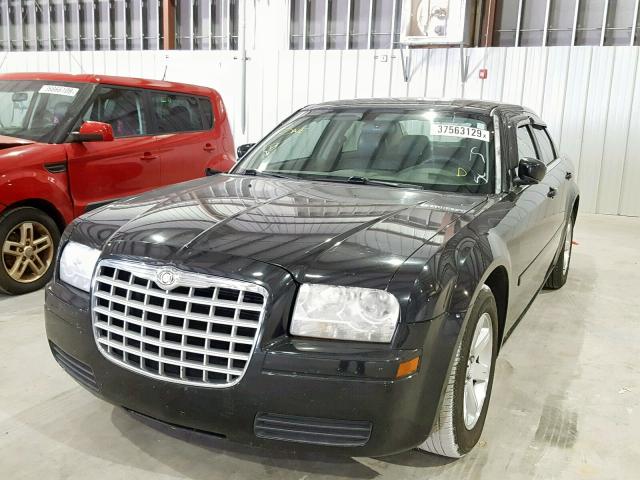 2C3LA43RX6H526544 - 2006 CHRYSLER 300 BLACK photo 2