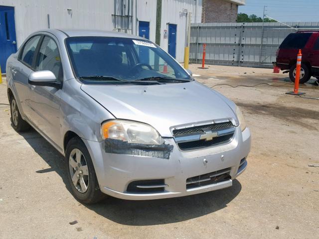 KL1TD56E49B358051 - 2009 CHEVROLET AVEO LS SILVER photo 1