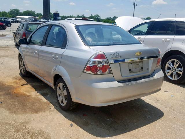 KL1TD56E49B358051 - 2009 CHEVROLET AVEO LS SILVER photo 3