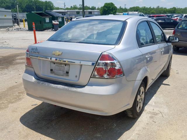 KL1TD56E49B358051 - 2009 CHEVROLET AVEO LS SILVER photo 4