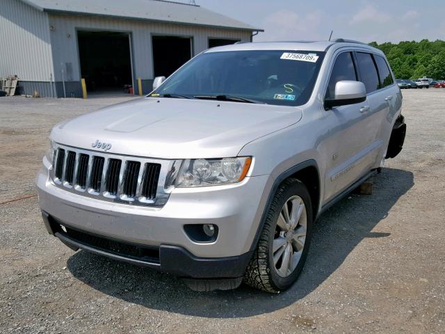 1J4RR4GG4BC675997 - 2011 JEEP GRAND CHER SILVER photo 2