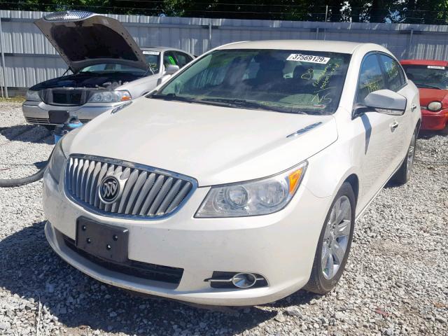 1G4GC5EG1AF140996 - 2010 BUICK LACROSSE C CREAM photo 2