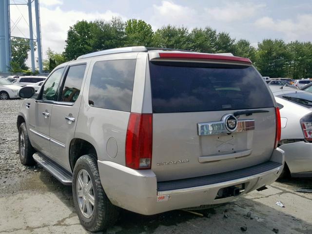 1GYFK63807R181514 - 2007 CADILLAC ESCALADE L SILVER photo 3