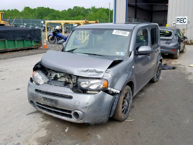 JN8AZ2KR8AT166126 - 2010 NISSAN CUBE BASE GRAY photo 2