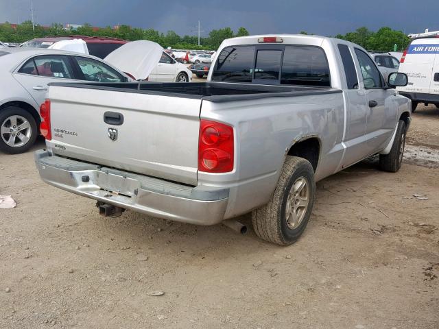 1D7HE42K86S515700 - 2006 DODGE DAKOTA SLT SILVER photo 4