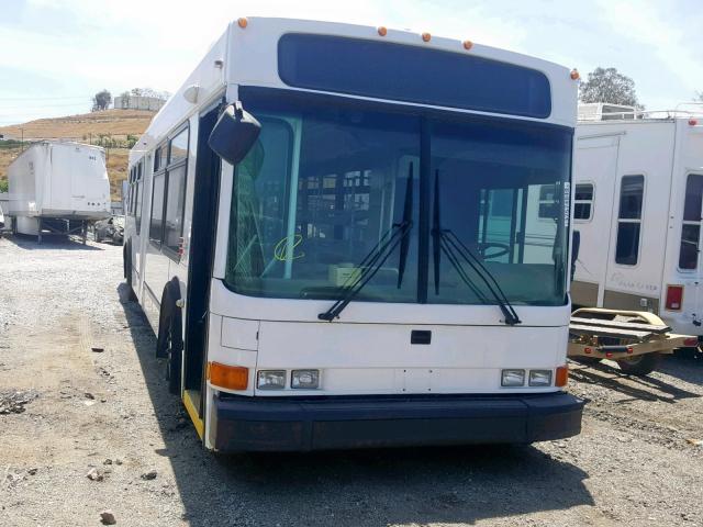 1N90401542A140533 - 2002 NORTH AMERICAN BUS INDUST BUS WHITE photo 1