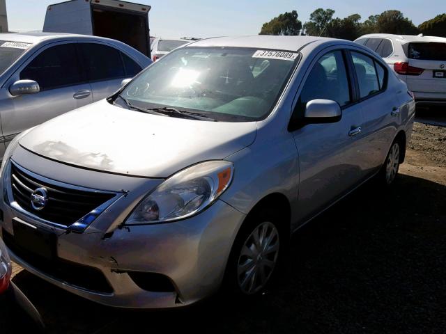 3N1CN7AP9CL896389 - 2012 NISSAN VERSA S GRAY photo 2