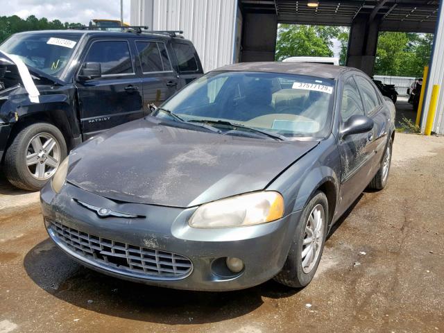 1C3EL56R22N291613 - 2002 CHRYSLER SEBRING LX BLUE photo 2