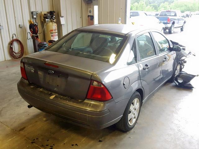 1FAFP34N07W338377 - 2007 FORD FOCUS ZX4 GRAY photo 4