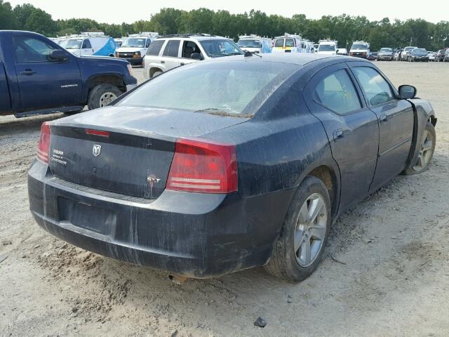 2B3KA33G18H298969 - 2008 DODGE CHARGER SX BLACK photo 4