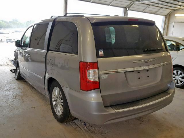 2C4RC1CG3FR754652 - 2015 CHRYSLER TOWN & COU GRAY photo 3