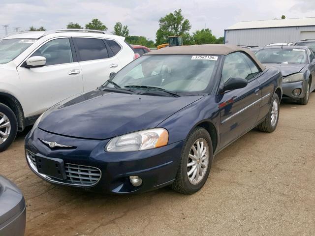 1C3EL55R72N294248 - 2002 CHRYSLER SEBRING LX BLUE photo 2