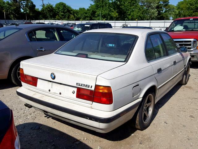 WBAHD6322SGK56526 - 1995 BMW 525 I AUTO WHITE photo 4
