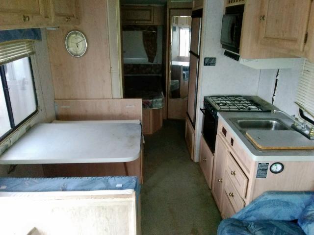 1GBJP37N7P3320447 - 1994 GMC MOTOR HOME WHITE photo 6