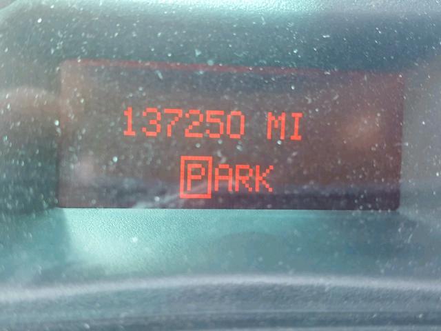 2G2WP552061136983 - 2006 PONTIAC GRAND PRIX SILVER photo 8