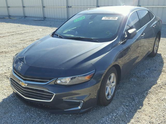 1G1ZB5ST1HF101734 - 2017 CHEVROLET MALIBU LS 灰色 照片 2