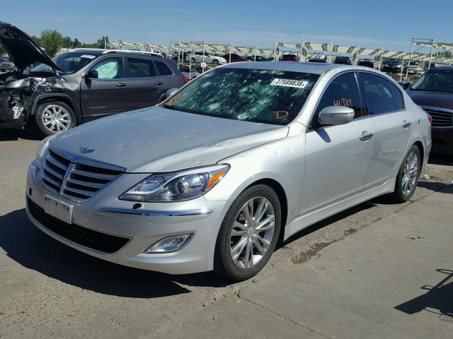 KMHGC4DD9CU196734 - 2012 HYUNDAI GENESIS 3. SILVER photo 2