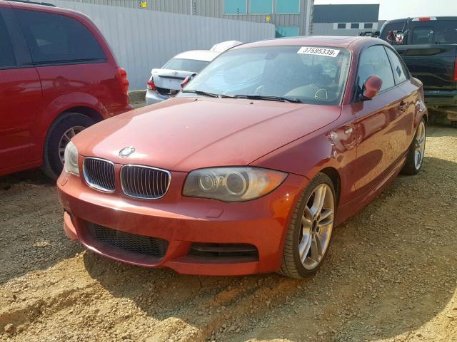 WBAUC73558VF22050 - 2008 BMW 135 I BROWN photo 2