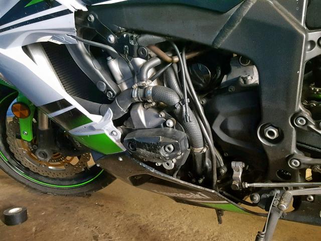 JKBZXJE12FA015599 - 2015 KAWASAKI ZX636 E GREEN photo 7