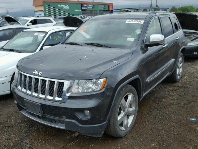 1J4RR6GT2BC723005 - 2011 JEEP GRAND CHER GRAY photo 2