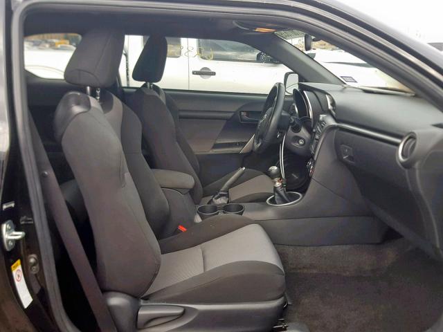 JTKJF5C73FJ000644 - 2015 TOYOTA SCION TC შავი ფოტო 5
