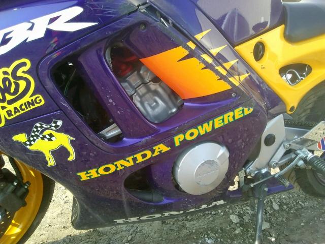 JH2PC255XWM750066 - 1998 HONDA CBR600 SE PURPLE photo 7