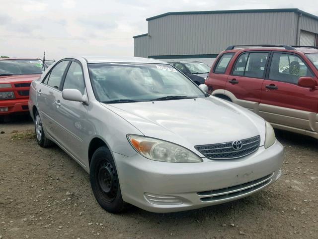 4T1BE32KX3U740092 - 2003 TOYOTA CAMRY LE GRAY photo 1