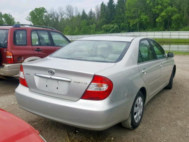 4T1BE32KX3U740092 - 2003 TOYOTA CAMRY LE GRAY photo 4