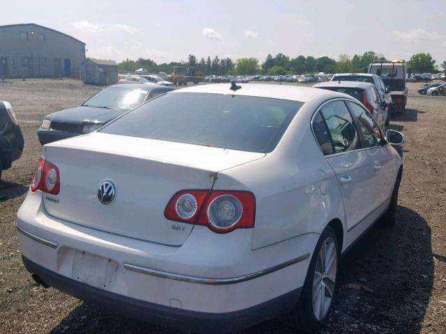 WVWJL7AN2AE060252 - 2010 VOLKSWAGEN PASSAT KOM WHITE photo 4