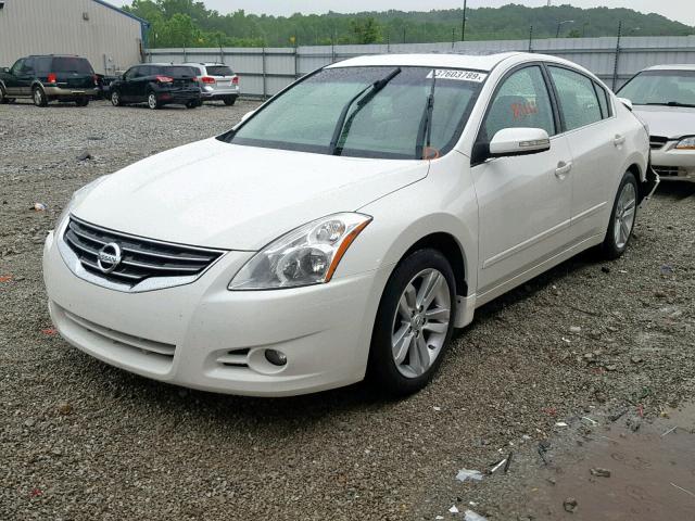 1N4BL2AP4CC121159 - 2012 NISSAN ALTIMA SR WHITE photo 2