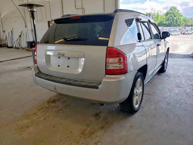 1J8FT47W57D100481 - 2007 JEEP COMPASS SILVER photo 4