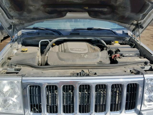 1J8HG58226C364633 - 2006 JEEP COMMANDER 银色 照片 7