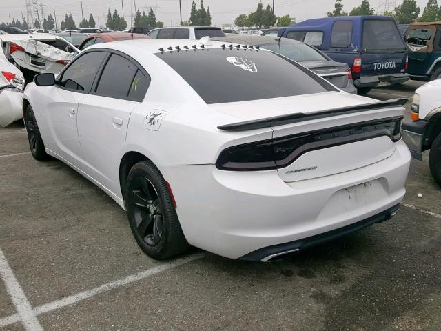 2C3CDXHGXFH805525 - 2015 DODGE CHARGER SX WHITE photo 3