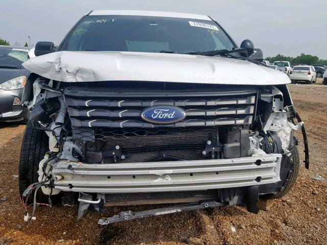 1FM5K8AR9HGC90989 - 2017 FORD EXPLORER P WHITE photo 9