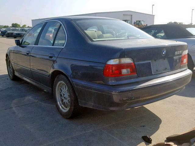 WBADT43442GZ96425 - 2002 BMW 525 I AUTO BLUE photo 3