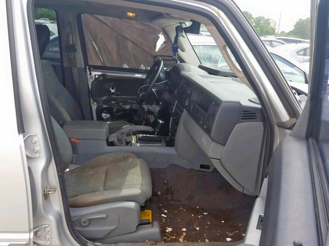 1J8HG48KX6C273376 - 2006 JEEP COMMANDER 银色 照片 5