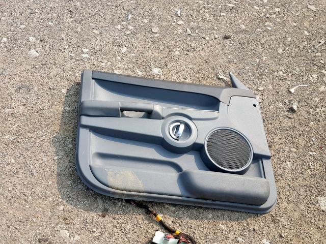 1J8HG48KX6C273376 - 2006 JEEP COMMANDER 银色 照片 9