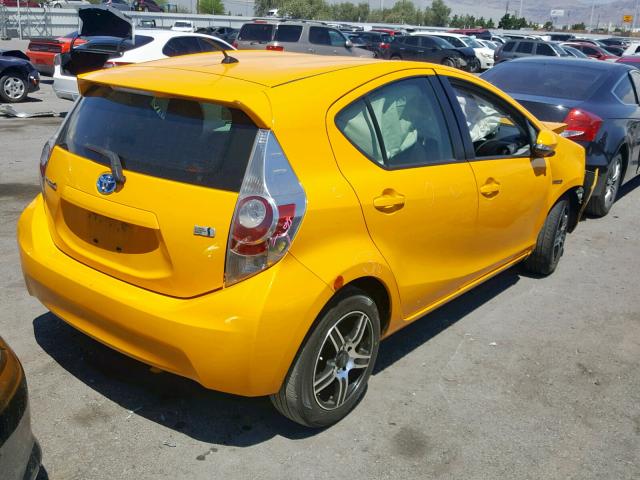 JTDKDTB33E1065030 - 2014 TOYOTA PRIUS C YELLOW photo 4