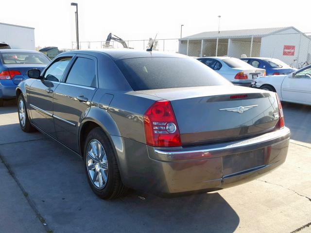 2C3KA33G48H320417 - 2008 CHRYSLER 300 LIMITE GRAY photo 3