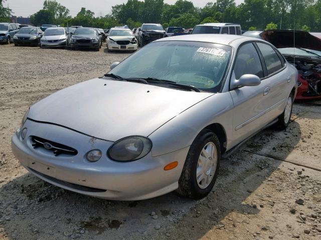 1FAFP53U2XA103044 - 1999 FORD TAURUS SE SILVER photo 2