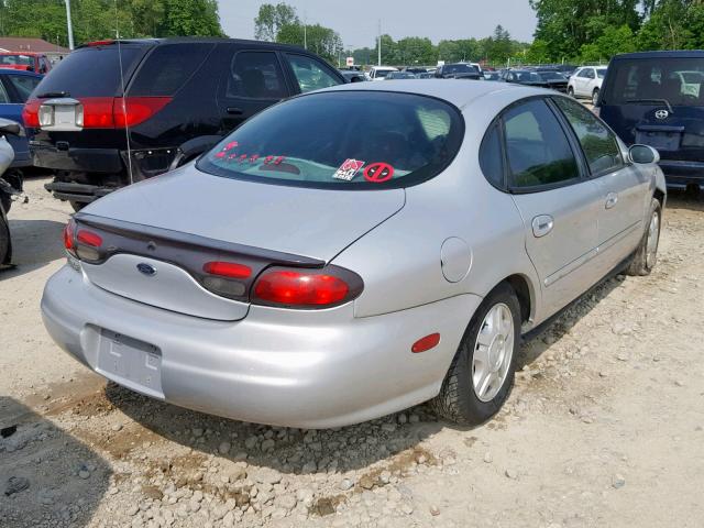 1FAFP53U2XA103044 - 1999 FORD TAURUS SE SILVER photo 4