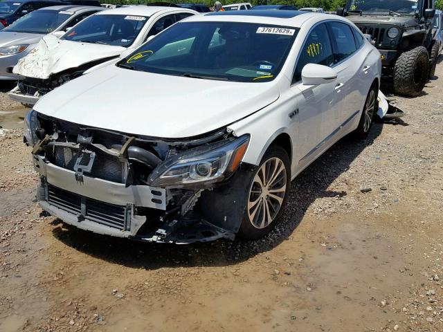 1G4ZP5SS8HU181928 - 2017 BUICK LACROSSE E WHITE photo 2
