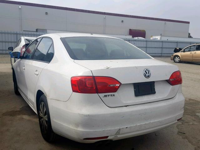 3VW2K7AJXDM294669 - 2013 VOLKSWAGEN JETTA BASE Սպիտակ լուսանկար 3