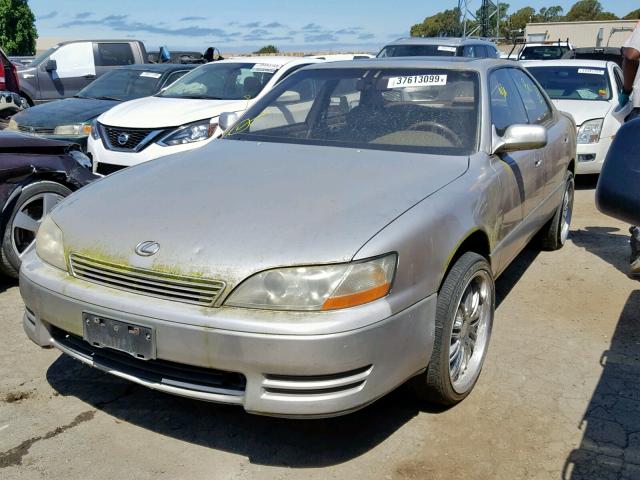 JT8GK13T3R0034000 - 1994 LEXUS ES 300 BEIGE photo 2