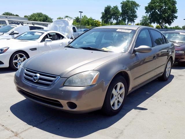 1N4AL11DX2C163989 - 2002 NISSAN ALTIMA BAS BROWN photo 2